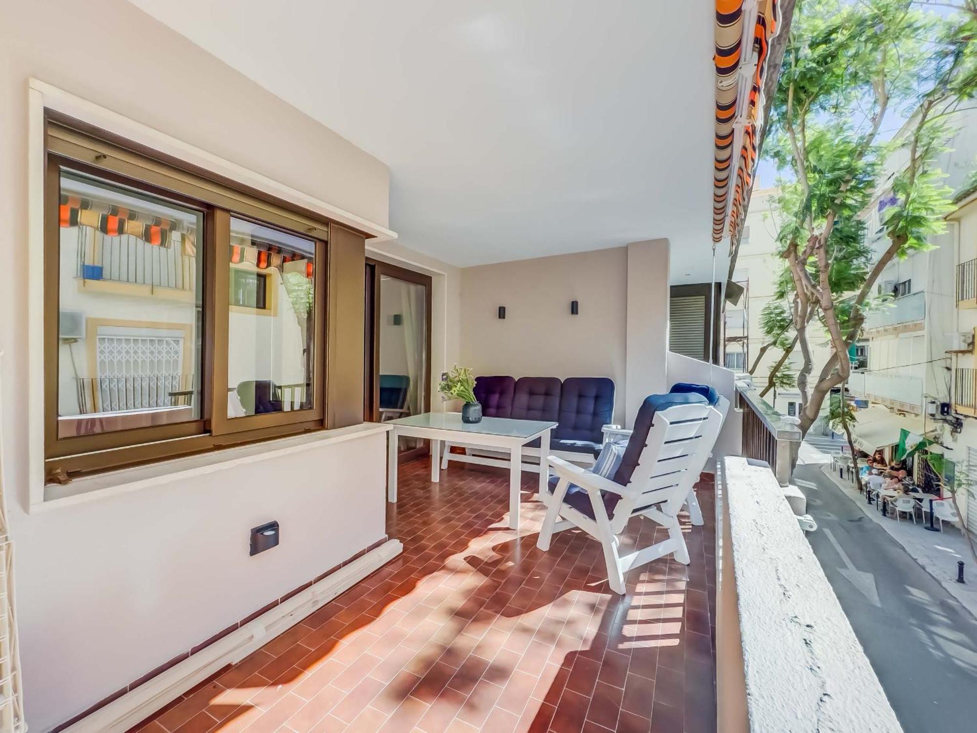 Luxury Los Boliches Beach Primera Linea De Playa Фуэнхирола Экстерьер фото